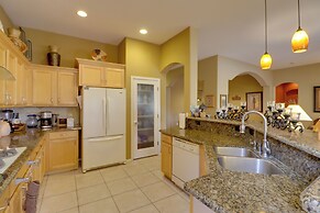 Phoenix Resort Home w/ Private Pool ~ 8 Mi to Dtwn