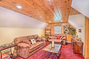 Grand Windham Retreat w/ Fire Pit & Game Room