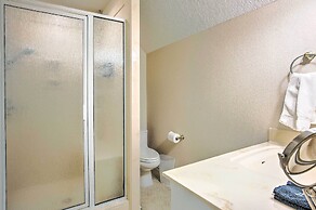 Beautiful Montgomery Home w/ Lakefront Deck!