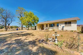 Charming Subiaco Getaway Near Arkansas River!