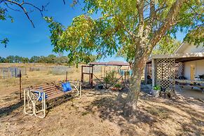 Charming Subiaco Getaway Near Arkansas River!