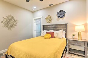 Cheery Raymondville Apt ~ 6 Mi to Delta Lake!