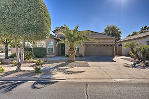 Glendale Getaway w/ Outdoor Pool + Gas Grill!