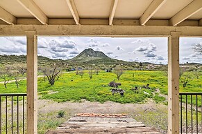 7 Acres, Pool Table: Mountain-view Home in Phoenix