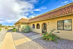 Casa Grande Getaway w/ Access to Golf Course!