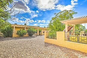 Casa Grande Getaway w/ Access to Golf Course!