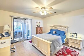 Casa Grande Getaway w/ Access to Golf Course!