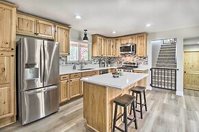 Game Room & Wooded Views: Pinetop Cabin!