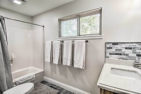 Game Room & Wooded Views: Pinetop Cabin!