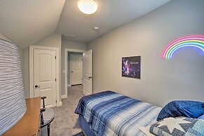 Spacious Fort Wayne Condo w/ Porch + Storage!