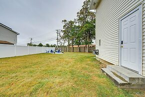 Bay Shore Vacation Rental w/ Shared Yard!
