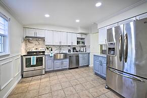 Bay Shore Vacation Rental w/ Shared Yard!