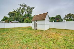 Bay Shore Vacation Rental w/ Shared Yard!