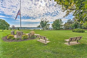 Breezy-chic Apartment - Steps to Geneva Lake!
