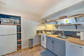 Breezy-chic Apartment - Steps to Geneva Lake!