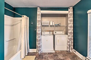 Victorian Home in Penn Yan ~ 1 Mi to Keuka Lake!