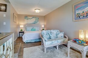 Pacific Penthouse With Sunroom & Ocean Views!