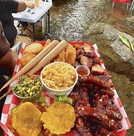 Seacret Studios - Cozy Jamaican Retreat Apts by RedAwning