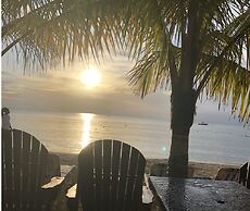 Seacret Studios - Cozy Jamaican Retreat Apts by RedAwning