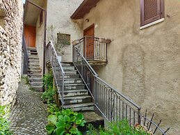 Un Balcone sul Lago by Wonderful Italy