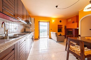 Un Balcone sul Lago by Wonderful Italy