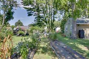 1915 Historic Cambridge Property w/ Fire Pit!