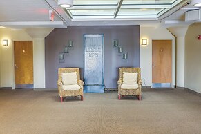 Waterfront Sandusky Vacation Rental: Downtown!