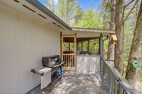 Quaint Vacation Rental w/ Porch in Banner Elk!