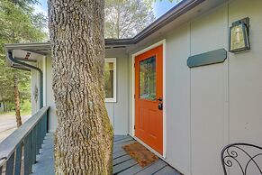 Quaint Vacation Rental w/ Porch in Banner Elk!