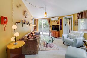 Quaint Vacation Rental w/ Porch in Banner Elk!