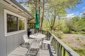 Quaint Vacation Rental w/ Porch in Banner Elk!