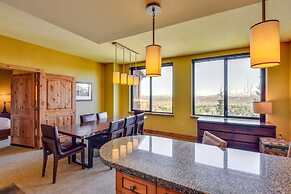 Park City Condo: Steps to Canyons Village & Skiing