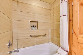 Park City Condo: Steps to Canyons Village & Skiing