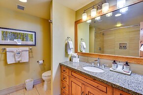 Park City Condo: Steps to Canyons Village & Skiing