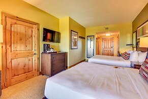 Park City Condo: Steps to Canyons Village & Skiing