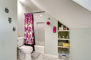 Pet-friendly Davenport Home - Near Casino & Golf