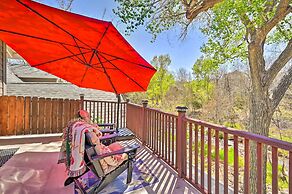 Riverside Tree House Suite w/ Balcony & Grill