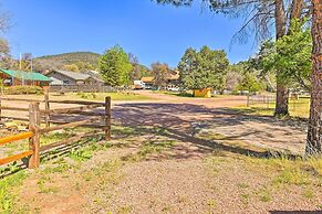 Riverside Tree House Suite w/ Balcony & Grill