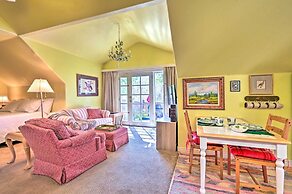 Riverside Tree House Suite w/ Balcony & Grill