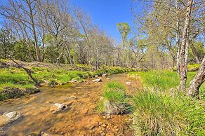 Riverside Tree House Suite w/ Balcony & Grill