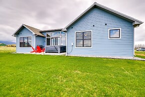 Sleek Red Lodge Home Rental w/ Private Hot Tub!