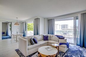 Fort Lauderdale Condo w/ Veranda + Ocean View!