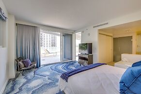 Fort Lauderdale Condo w/ Veranda + Ocean View!