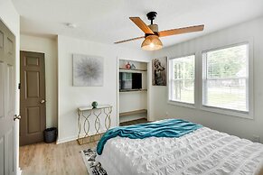 Single-story Home < 1 Mi to Tuskegee University!
