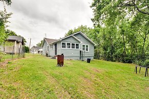 Single-story Home < 1 Mi to Tuskegee University!
