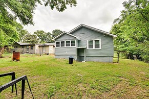 Single-story Home < 1 Mi to Tuskegee University!