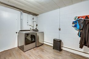 Lawrenceburg Family Home w/ Seasonal Pool!