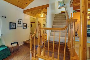'peaceful Pines' Running Springs Home w/ 3 Decks
