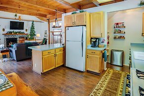 'peaceful Pines' Running Springs Home w/ 3 Decks