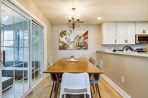 Charming Lewes Townhome w/ Sunroom: 5 Mi to Beach!